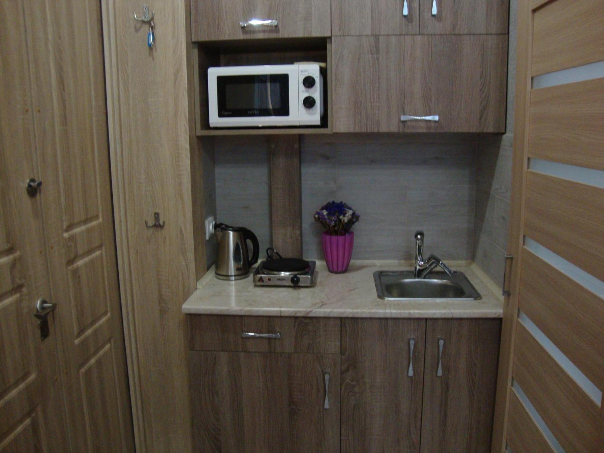 Apartments Near Rynok Square On Staroyevreyska And Fedorova Streets Lviv Room photo