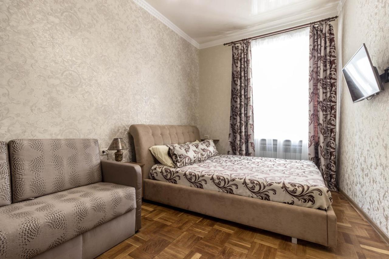 Apartments Near Rynok Square On Staroyevreyska And Fedorova Streets Lviv Exterior photo